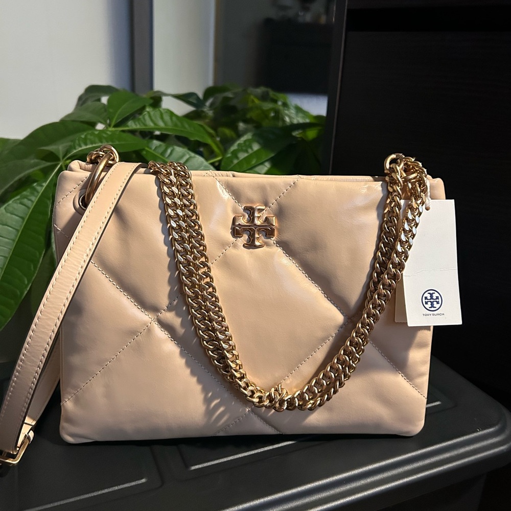 Tory Burch Small Kira Diamond Quilted Leather Shoulder Bag. New w/tag MSRP $550